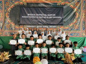 Wisuda Tahfidz RTQ Almuawanah - Majalaya