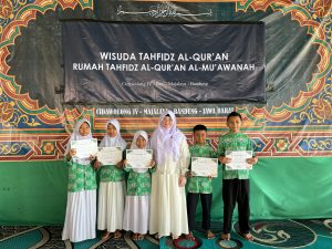 Wisuda Tahfidz RTQ Almuawanah - Majalaya