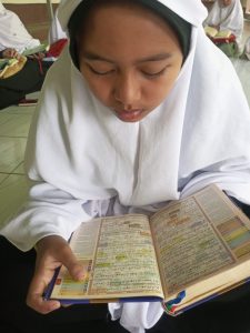 Bimbingan Baca Al-Qur’an Santri Baru Almuawanah