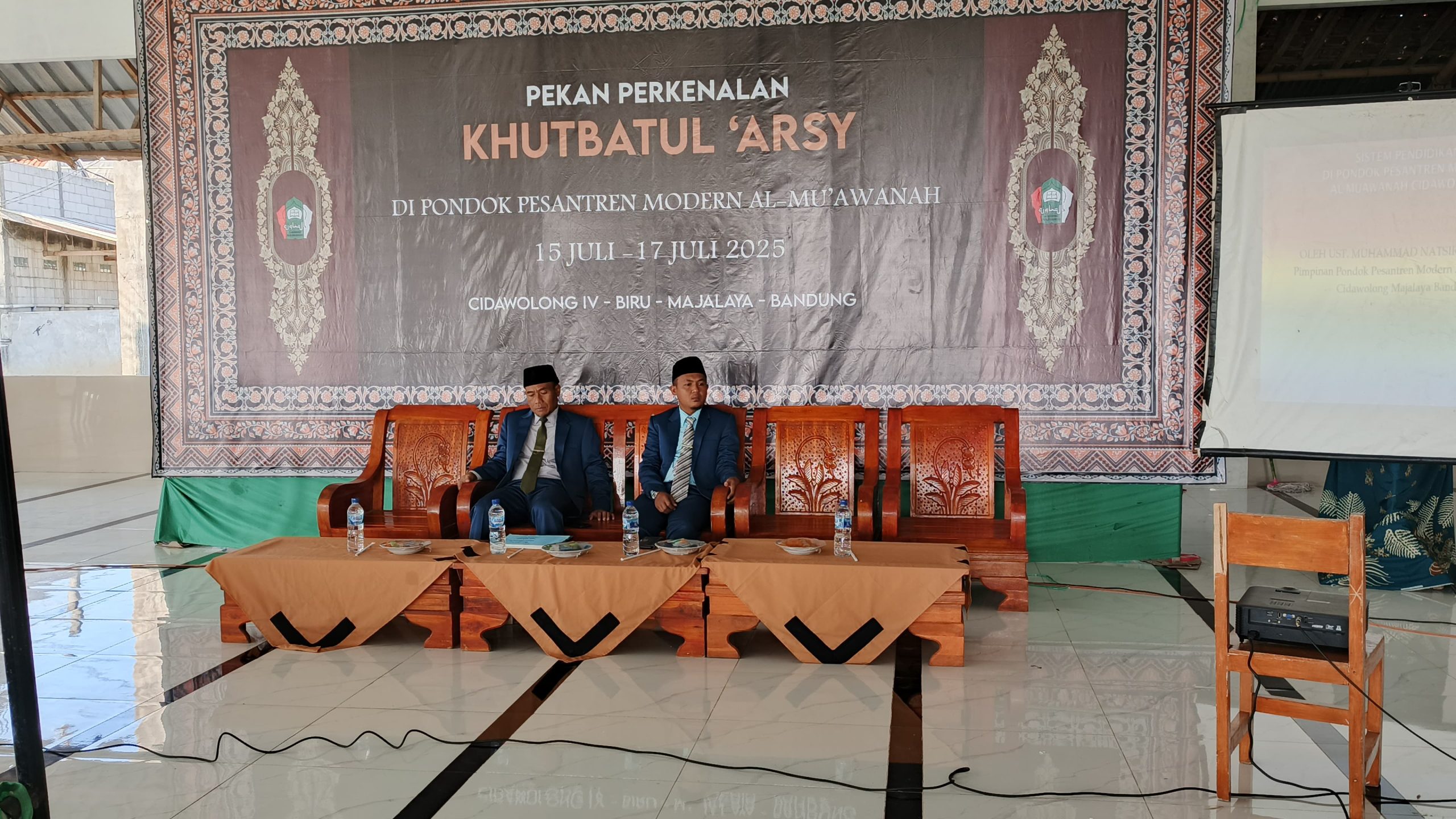 Khutbatul ‘Arsy: Menyambut Perjalanan Baru Santri Almuawanah