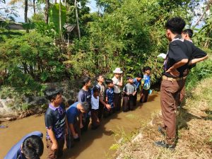 Cross Country Pramuka Pondok Pesantren Modern Almuawanah - majalaya